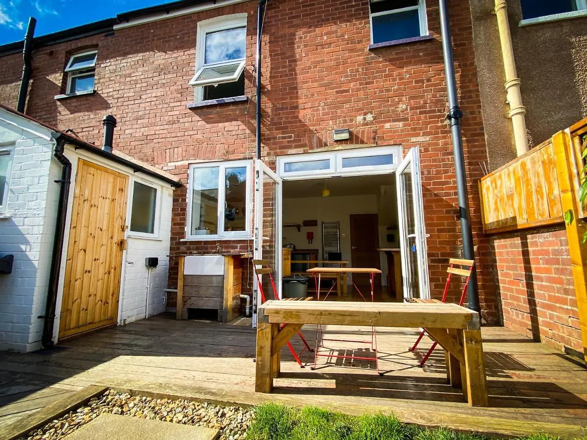 Nomi Homes - Powderham - Exeter - Uni - Free Parking - Central